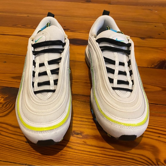 Limited Edition Nike Air Max 90 LTR - Picture 2 of 6